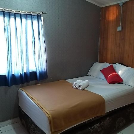 Venice Guest House Redpartner Jakarta Extérieur photo